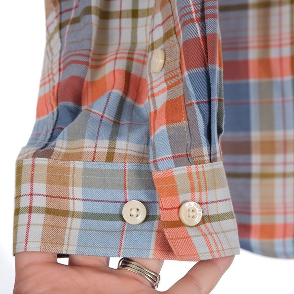 Patagonia Organic Cotton Button Front Shirt (unsure of sizing) - Picture 5 of 7